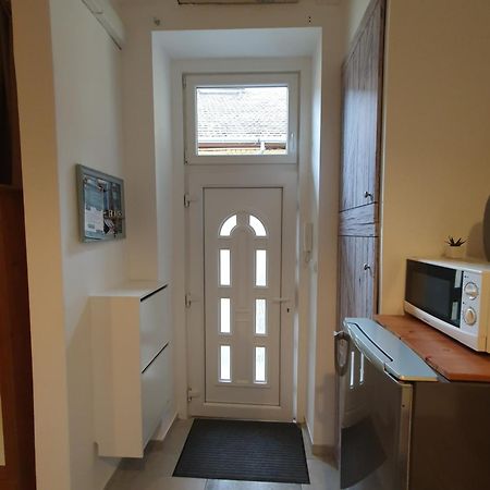 Cozy Studio With Air Condition Freshly Renovated Budapeste Exterior foto